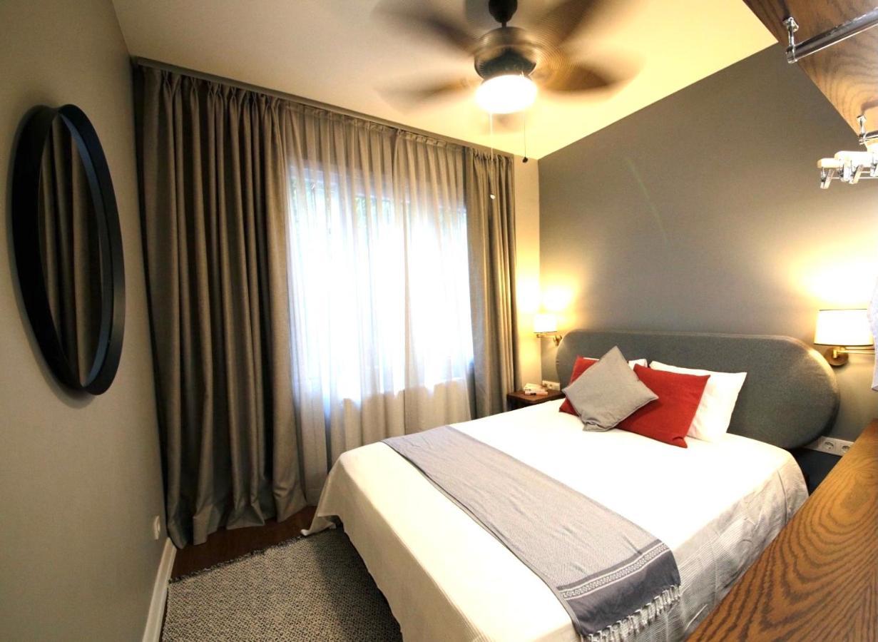 Superior Refurbished Flat In The Heart Of Стамбул