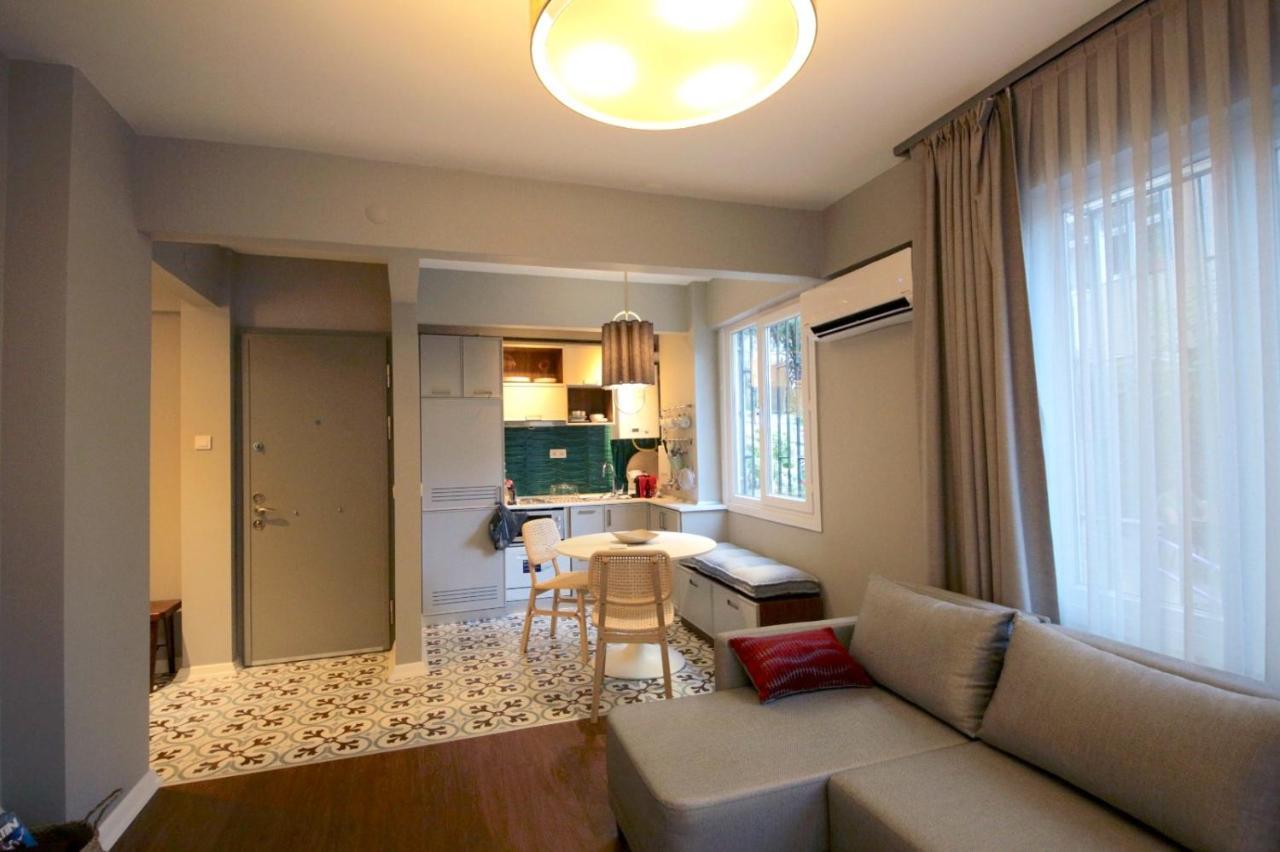 Superior Refurbished Flat In The Heart Of